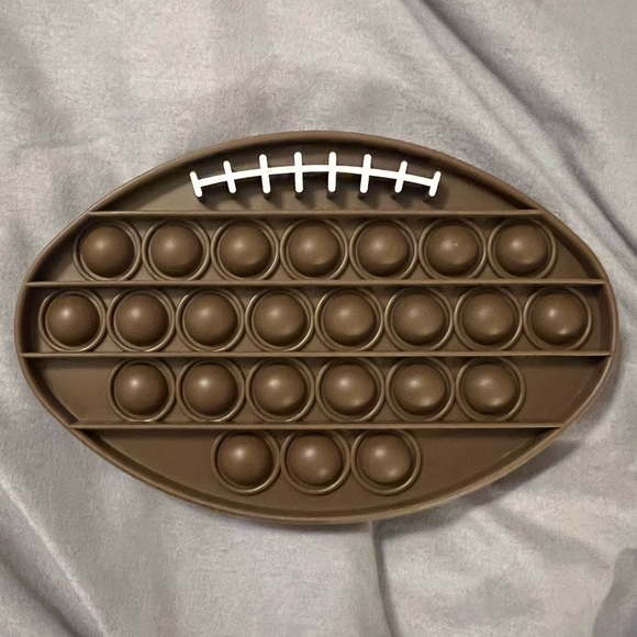 Set of Six Football Pop-its NWOT - Picture 3 of 3